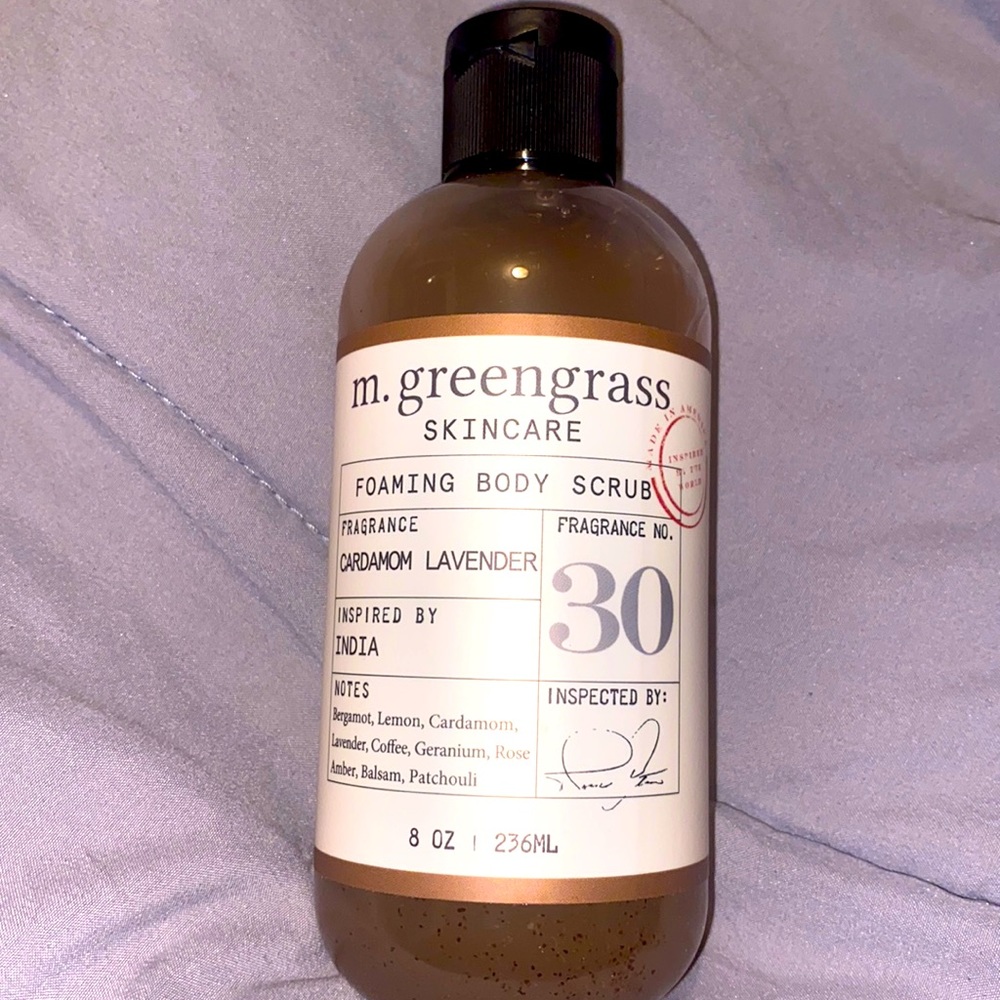 M.GreenGrass SkinCare Foaming Body Scrub Cardamom Lavendar
